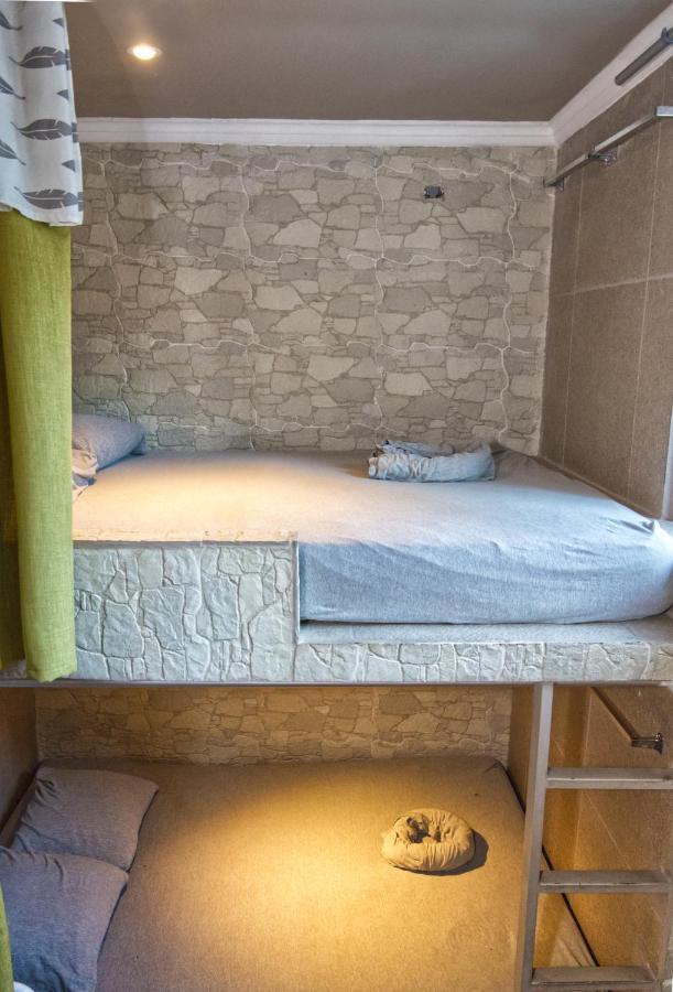 La Zona Hostel Σαν Σαλβαντόρ Εξωτερικό φωτογραφία
