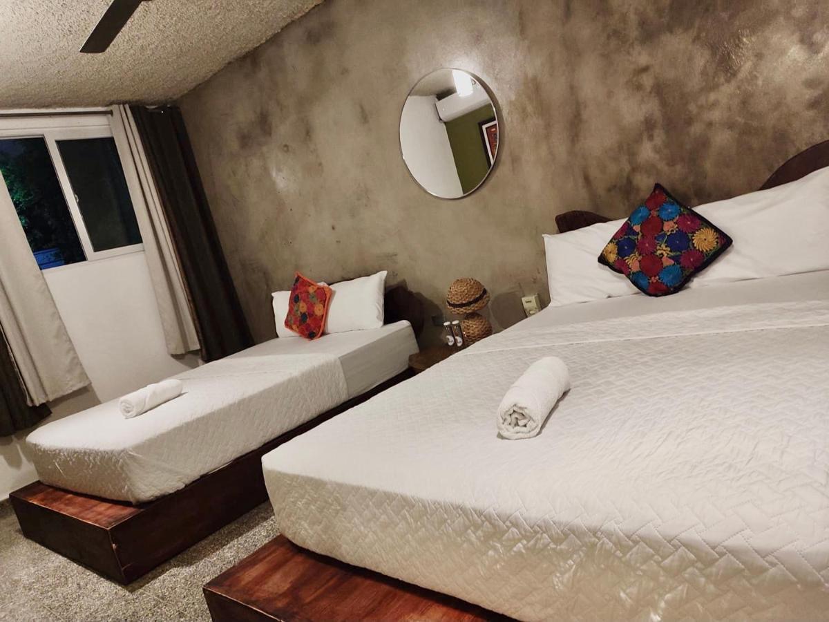 La Zona Hostel Σαν Σαλβαντόρ Εξωτερικό φωτογραφία
