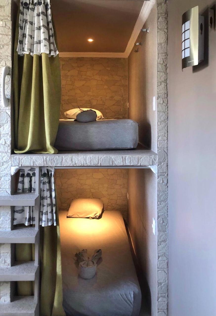 La Zona Hostel Σαν Σαλβαντόρ Εξωτερικό φωτογραφία