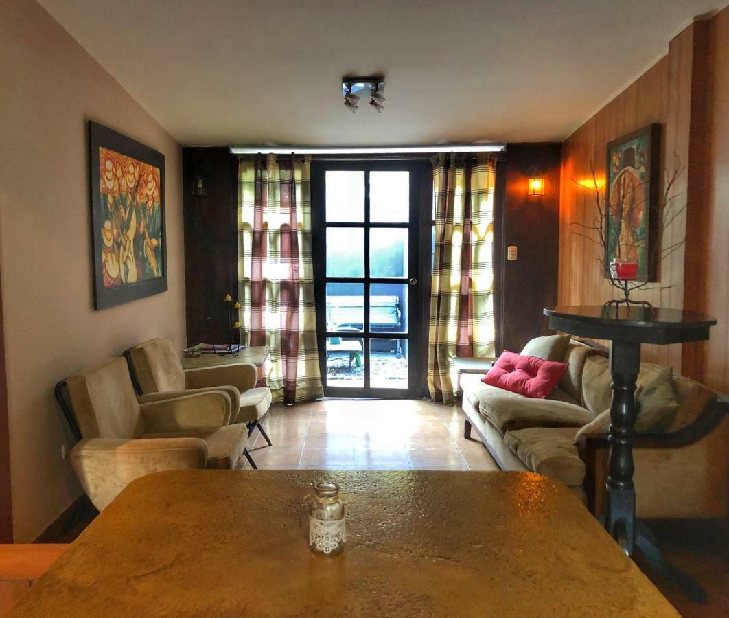 La Zona Hostel Σαν Σαλβαντόρ Εξωτερικό φωτογραφία